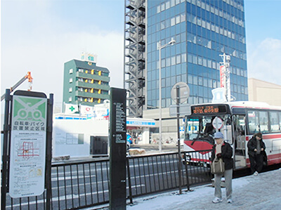 地下鉄泉中央駅からの道順2 バス停「泉中央駅北口」