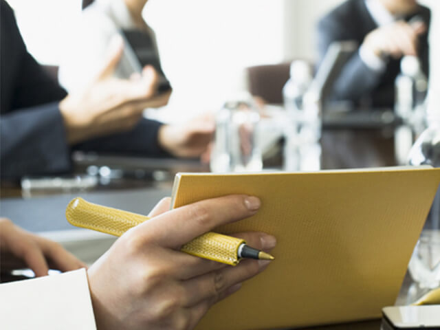 STEP4 インプラント埋入手術