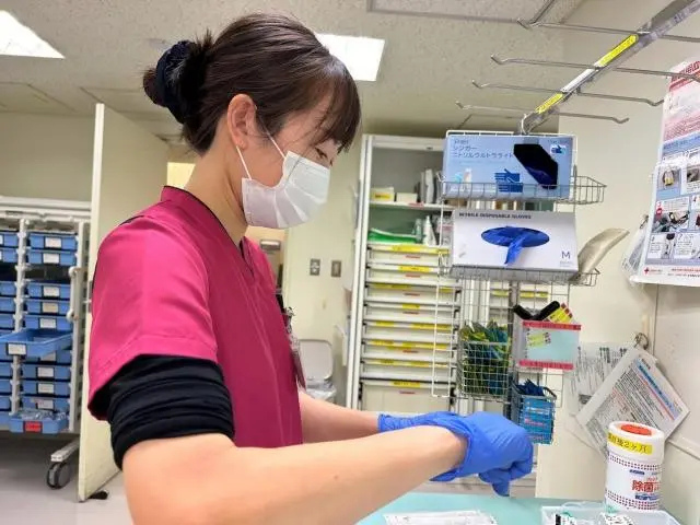 家族の協力を得て、病棟勤務と子育てを両立しています。