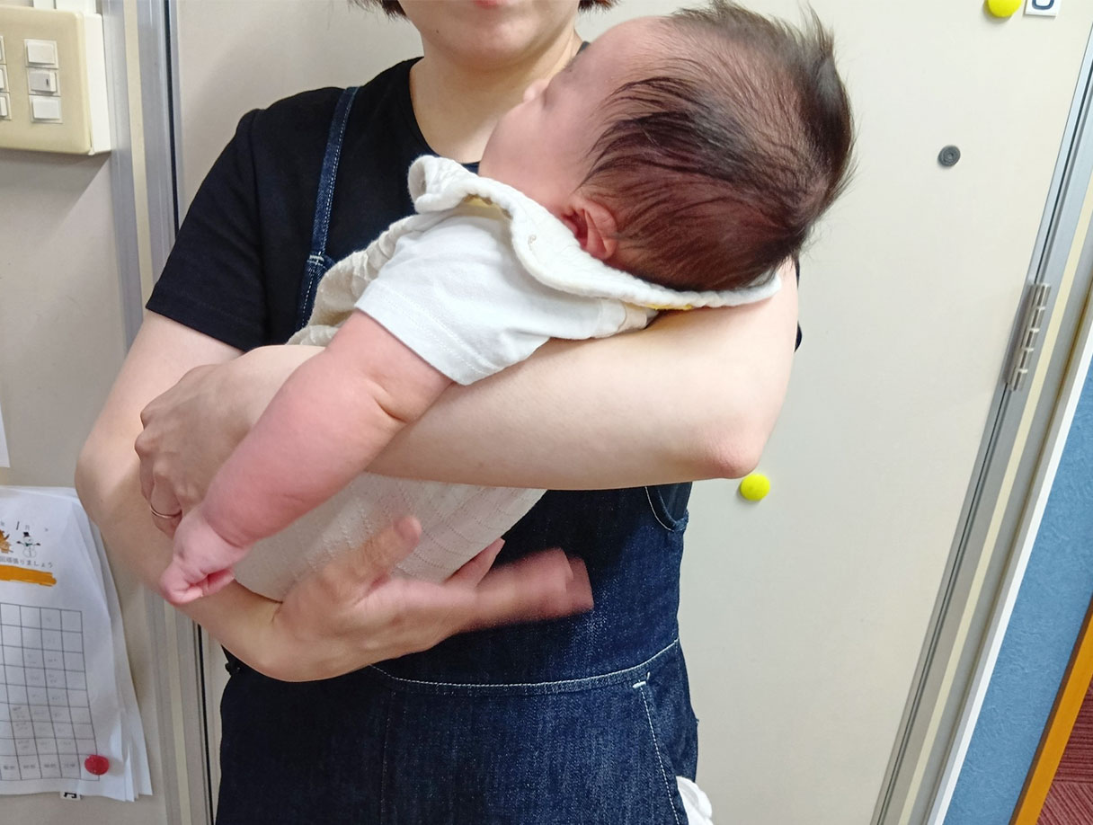 育休のスタッフが遊びに来てくれました。