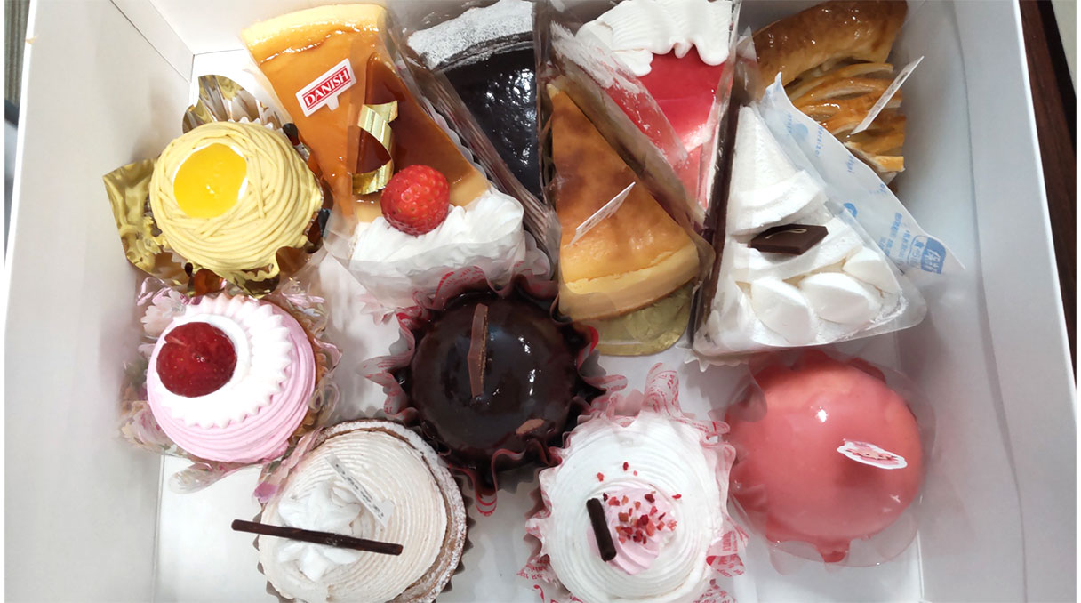 今月のお誕生日ケーキ
