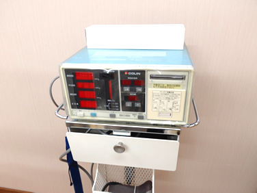 自動血圧監視装置